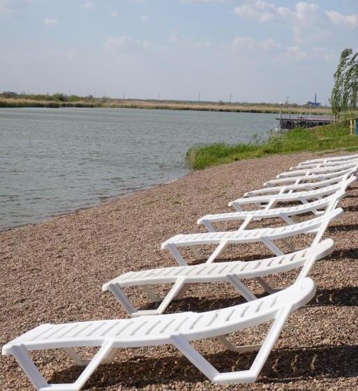 تختخواب و صبحانه гостевой дом чистые пруды