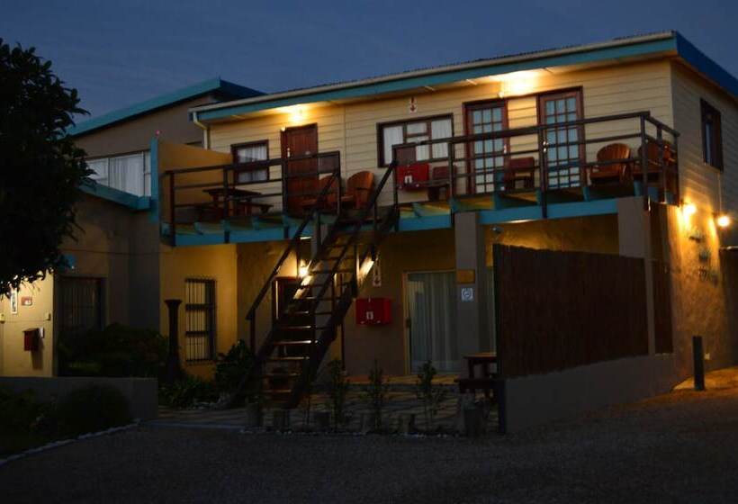 ユースホステル Fisherhaven Travellers Lodge