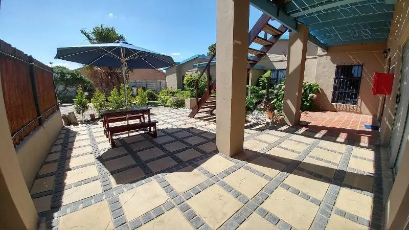 ユースホステル Fisherhaven Travellers Lodge