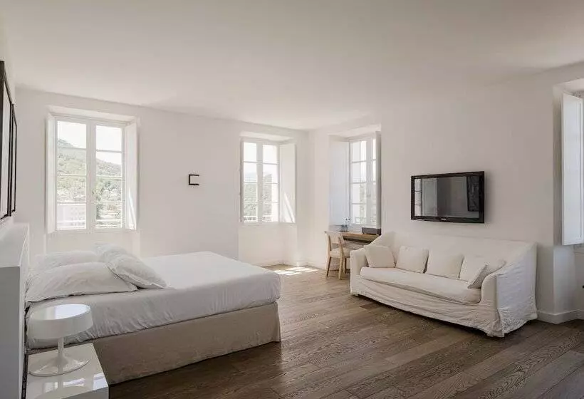 هتل Aethos Corsica