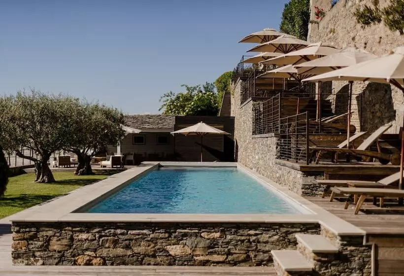 هتل Aethos Corsica