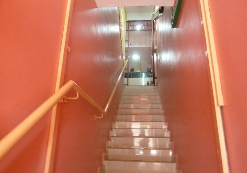 Hotel Batu Caves Budget