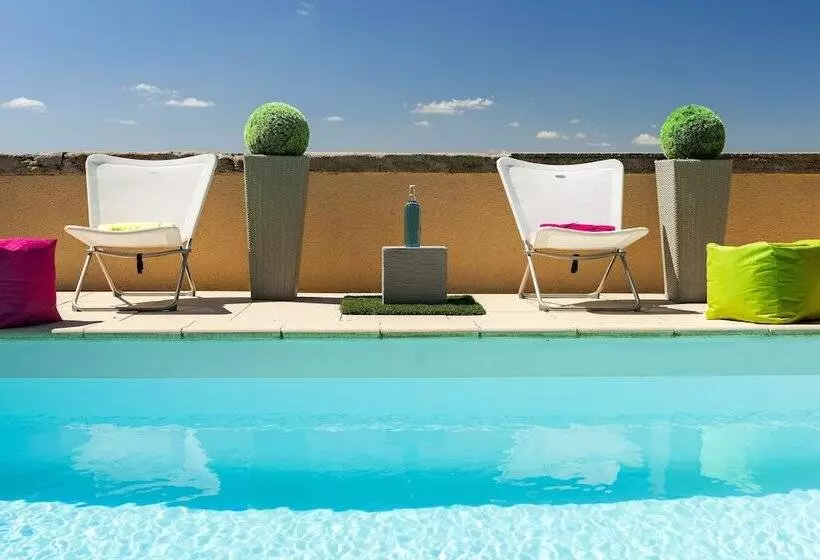 Hotel Cap De Castel