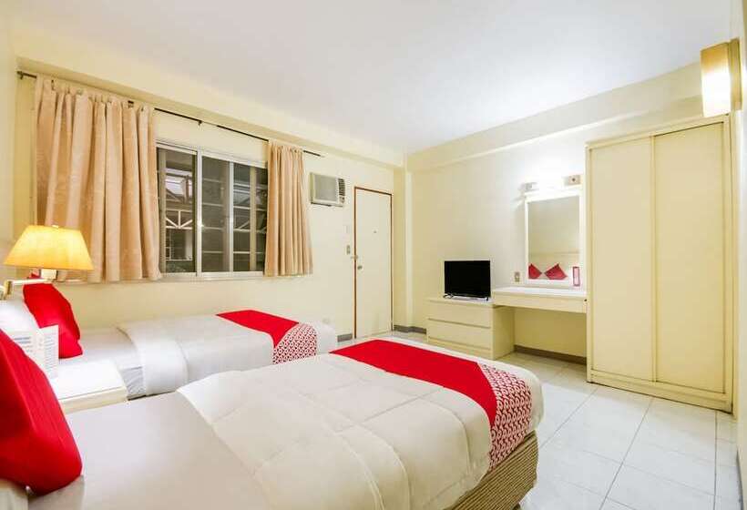 בית מלון כפרי Vaccinated Staff Capital O 465 Ford S Inn