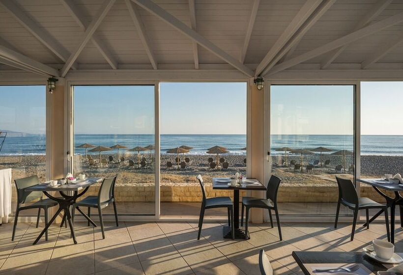 هتل Caretta Beach