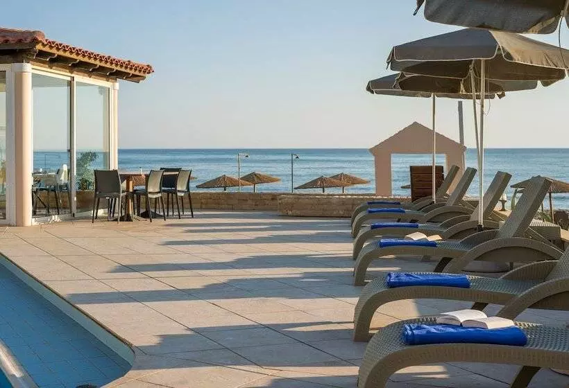ホテル Caretta Beach