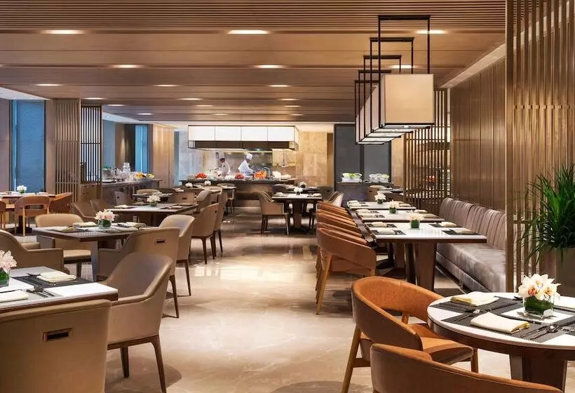 ホテル Courtyard By Marriott Zhengzhou East