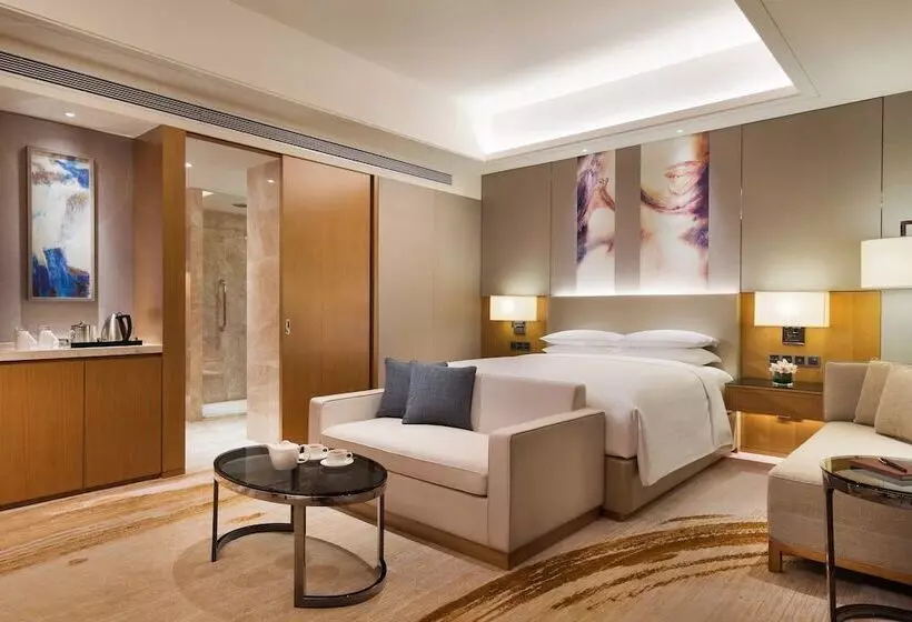 ホテル Courtyard By Marriott Zhengzhou East