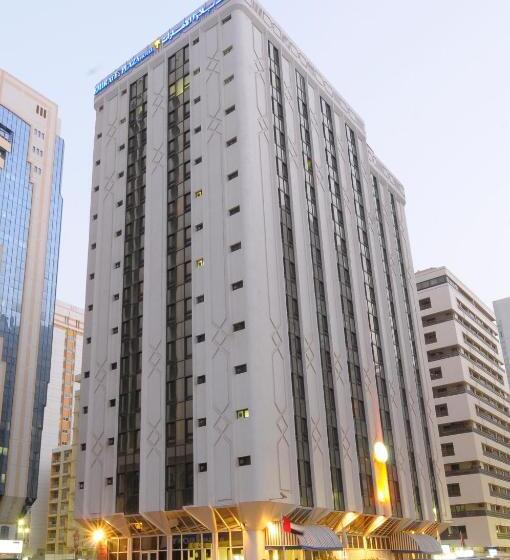 ホテル Emirates Plaza