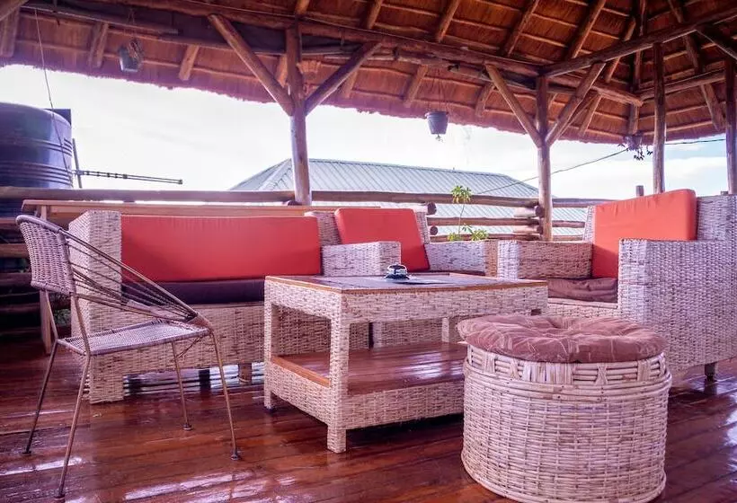 هتل Gorilla S Nest Entebbe