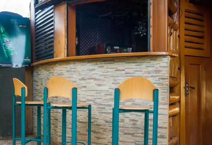 هتل Gorilla S Nest Entebbe