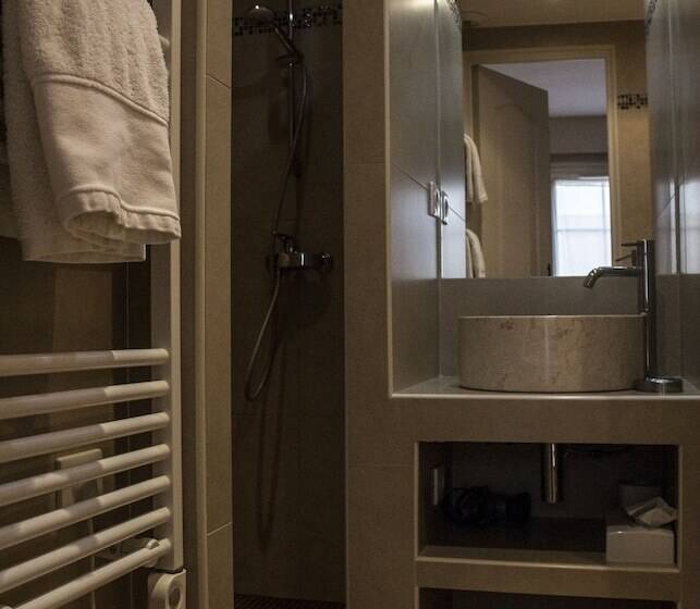 هتل Hôtel Le Mas Saint Joseph