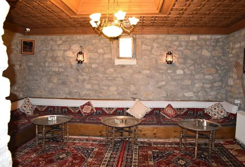ホテル Huma Hatun Konaklari