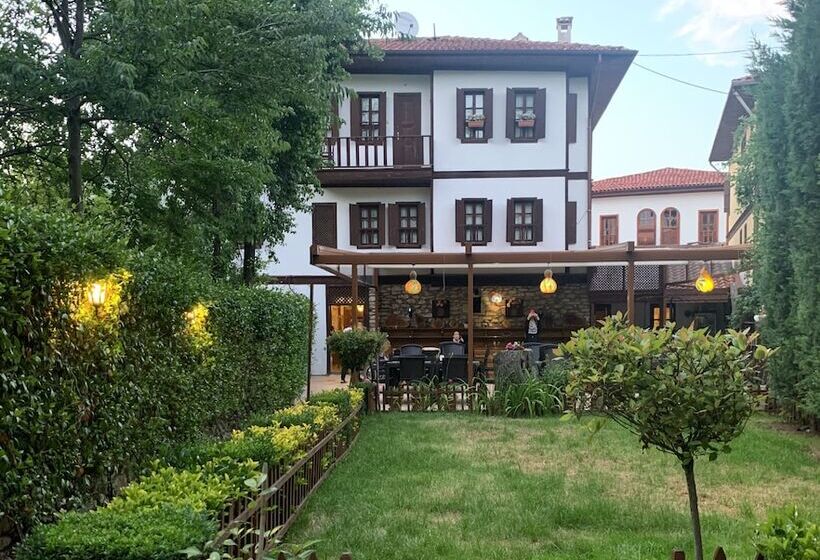 בית מלון כפרי Huma Hatun Konaklari