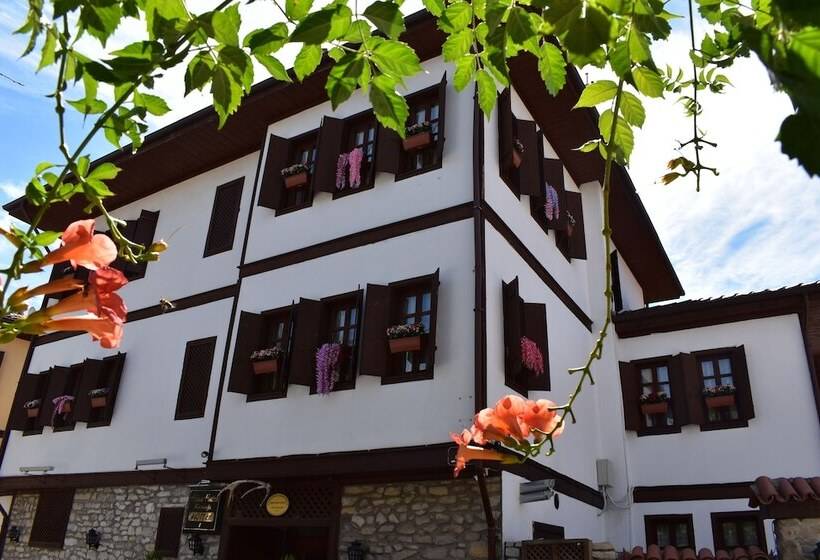 בית מלון כפרי Huma Hatun Konaklari