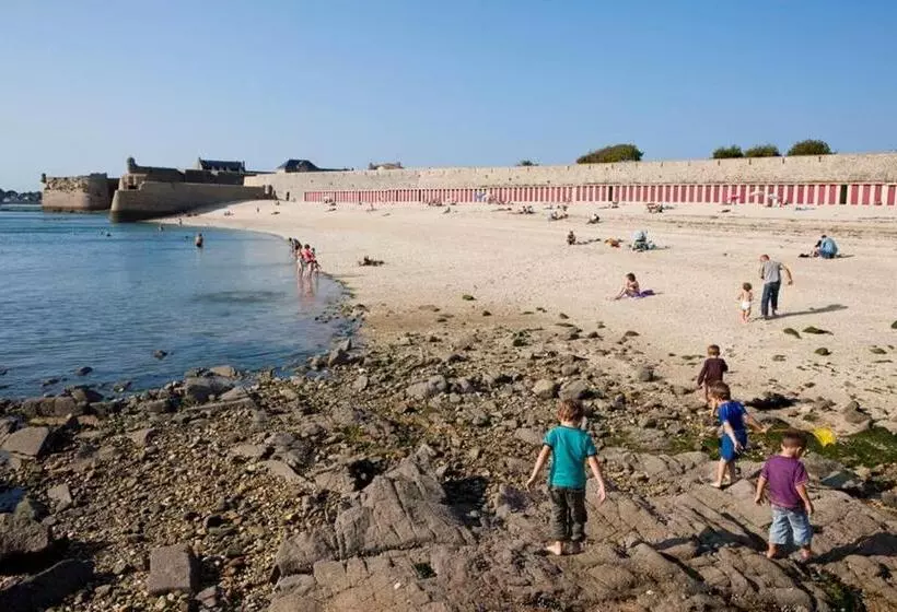 ホテル Ibis Budget Lorient Hennebont