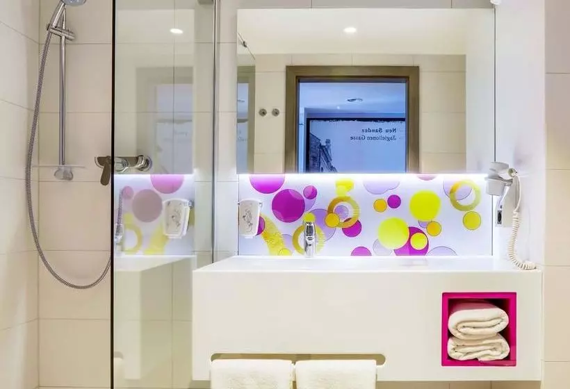 ホテル Ibis Styles Nowy Sacz