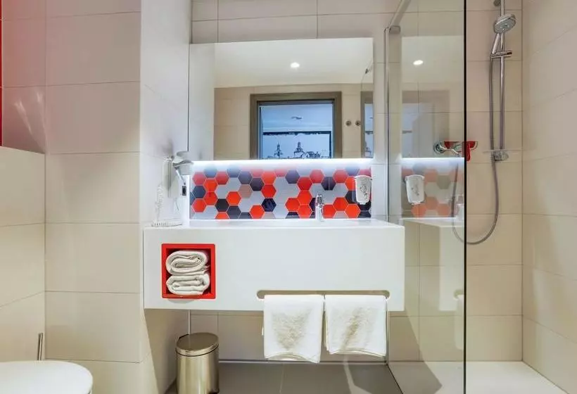 ホテル Ibis Styles Nowy Sacz
