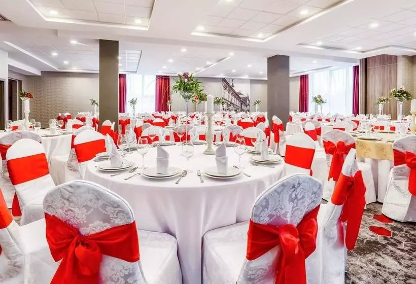 ホテル Ibis Styles Nowy Sacz