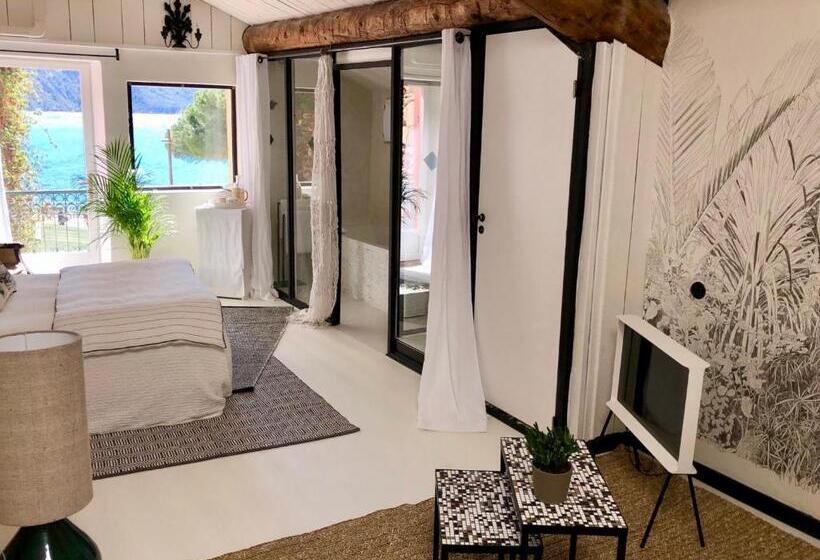 هتل Le Jardin D'emile