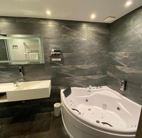 호텔 Les Suites Du Lac