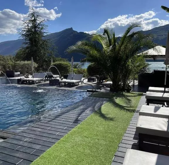 ホテル Les Suites Du Lac
