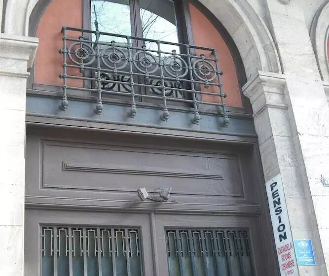 هتل Pension Ciudadela