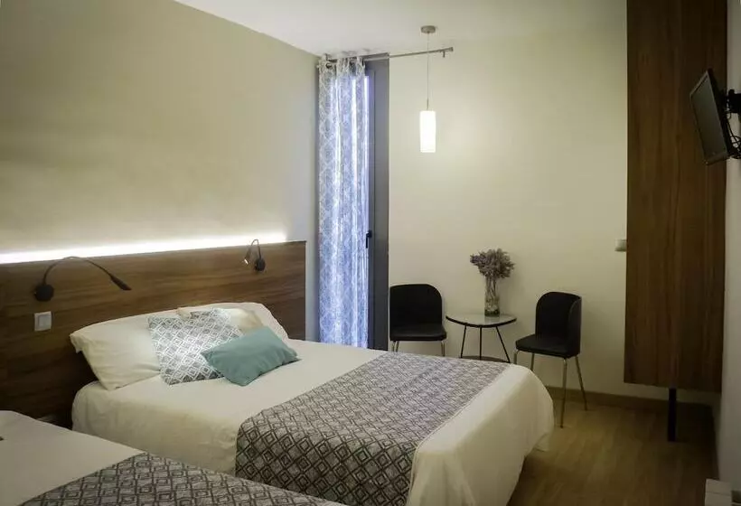 هتل Pension Ciudadela