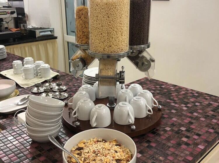 בית מלון כפרי Regina