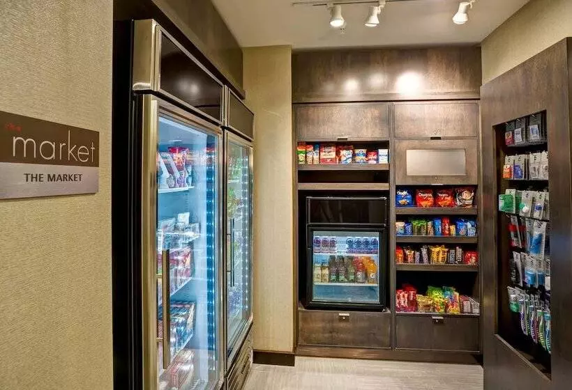 Hotelli Residence Inn By Marriott Hamilton