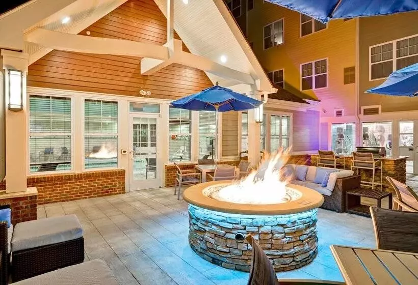 Hotelli Residence Inn By Marriott Hamilton