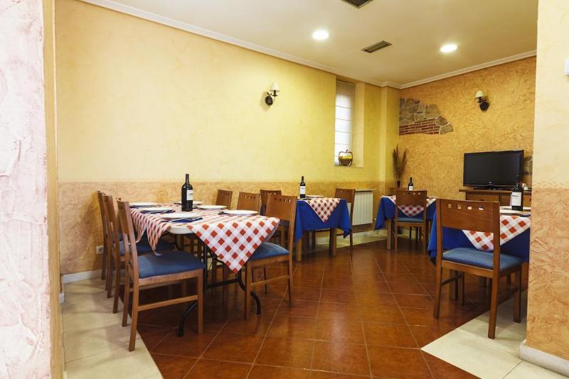 فندق Rural La Consulta De Isar