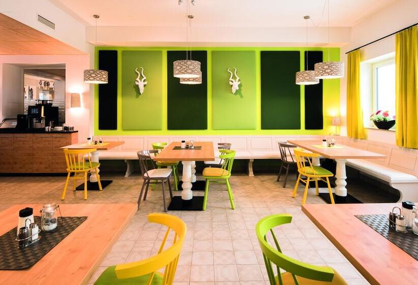 Hey Lou Hotel Piding