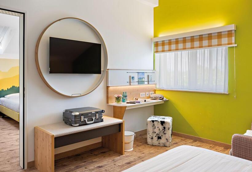 Hey Lou Hotel Piding