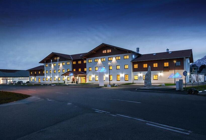 Hey Lou Hotel Piding