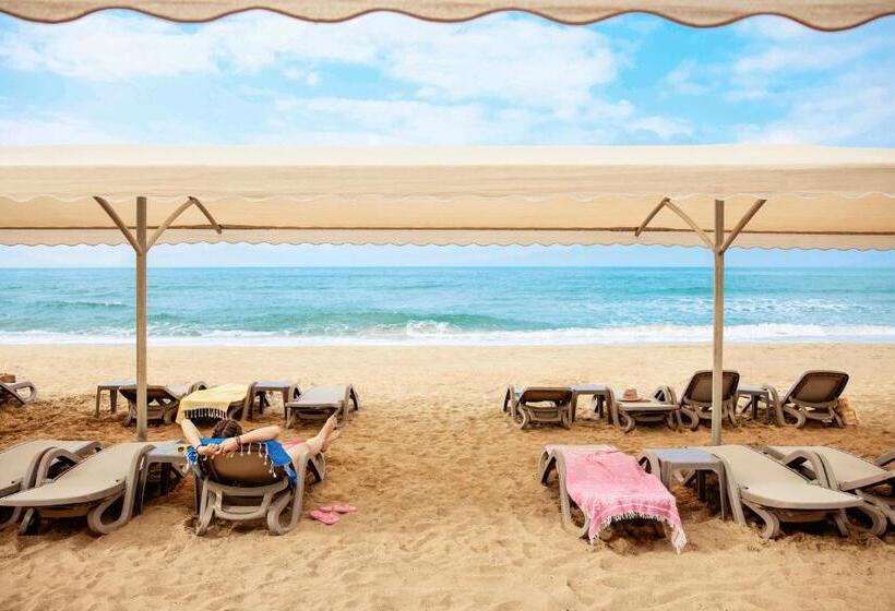 Отель Tui Magic Life Jacaranda