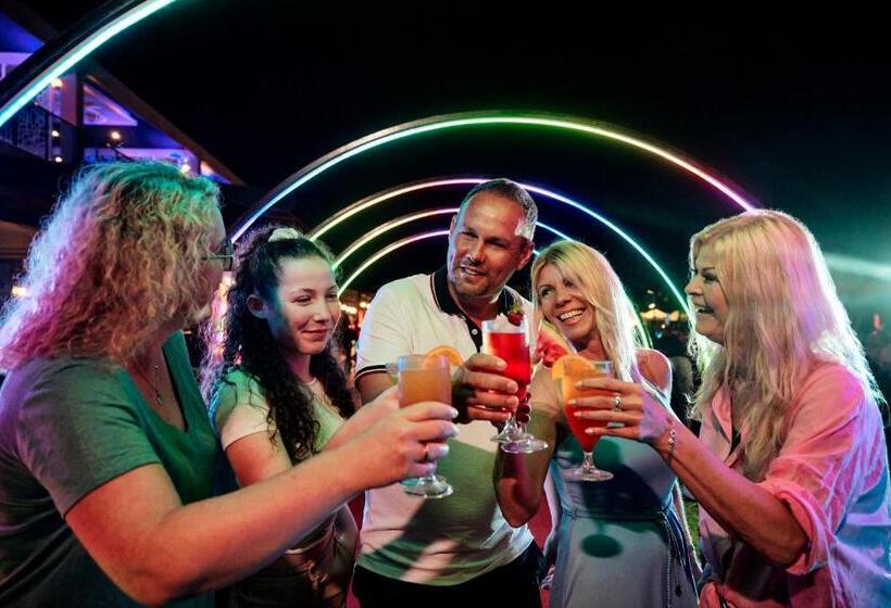 Отель Tui Magic Life Jacaranda