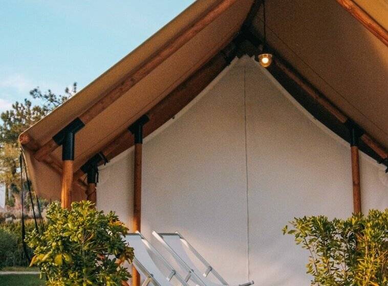 Отель Villaggio La Pescaccia