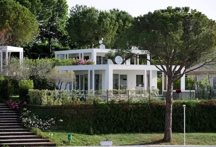 ホテル Villaggio La Pescaccia