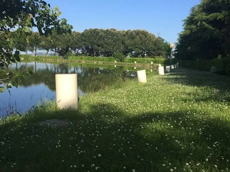 ホテル Villaggio La Pescaccia