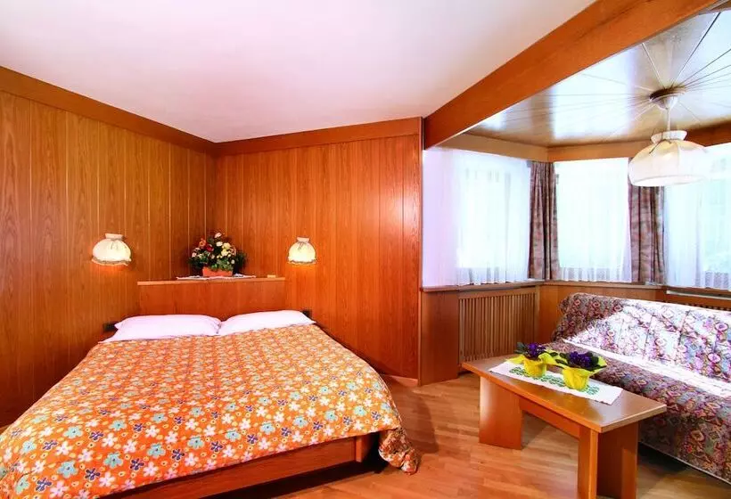 هتل Villetta Maria Cottage