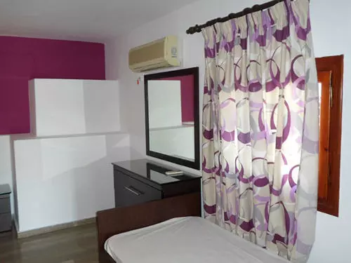 Manos Apartments