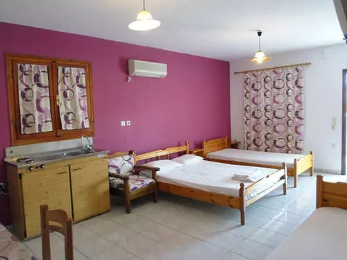Manos Apartments