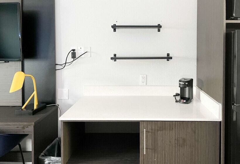 Motel 6 Lafayette, In