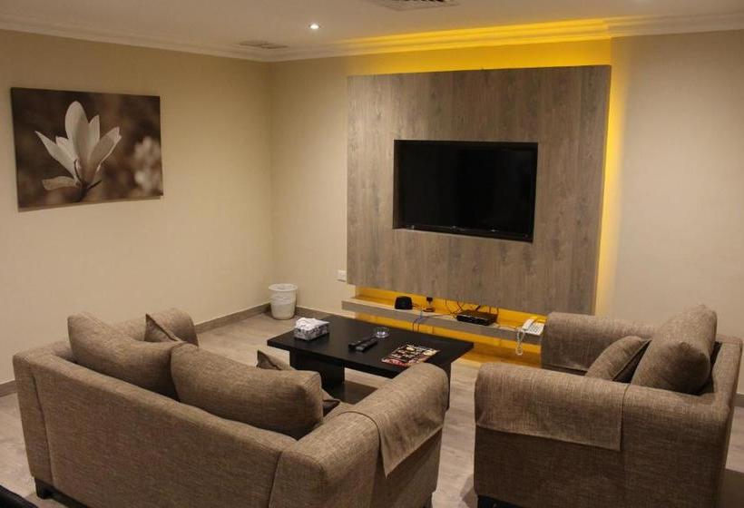 Terrace Furnished Apartments Salmiya
