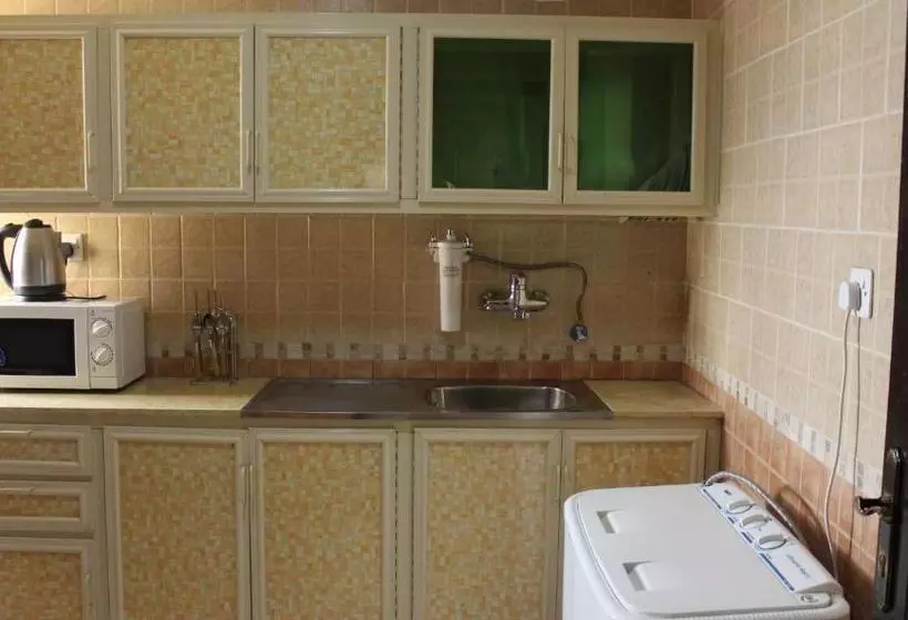 Terrace Furnished Apartments Salmiya