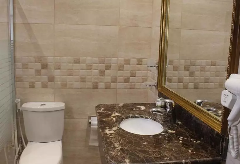 Terrace Furnished Apartments Salmiya
