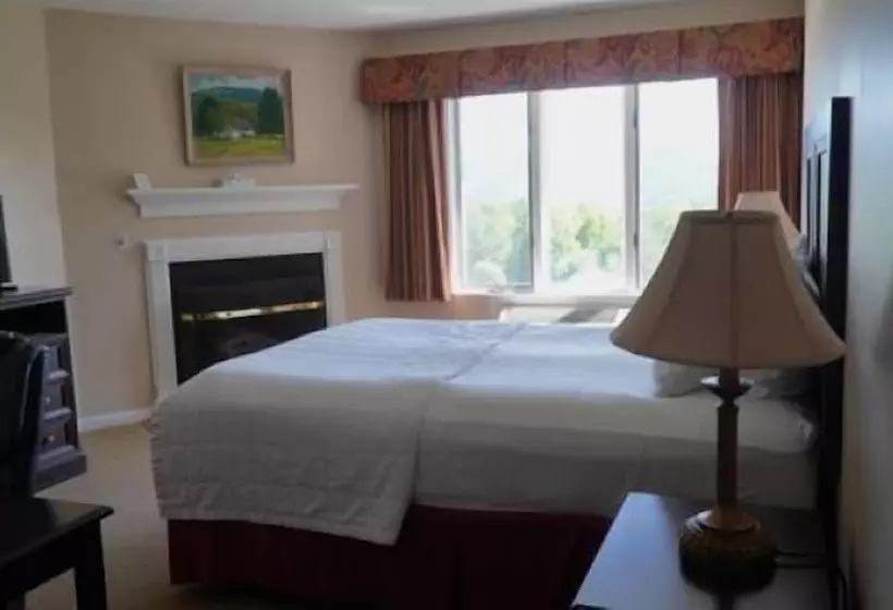The Lucerne Inn