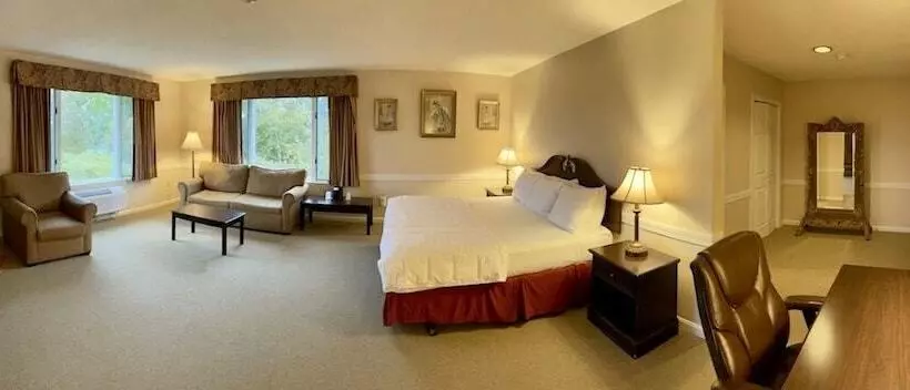 The Lucerne Inn