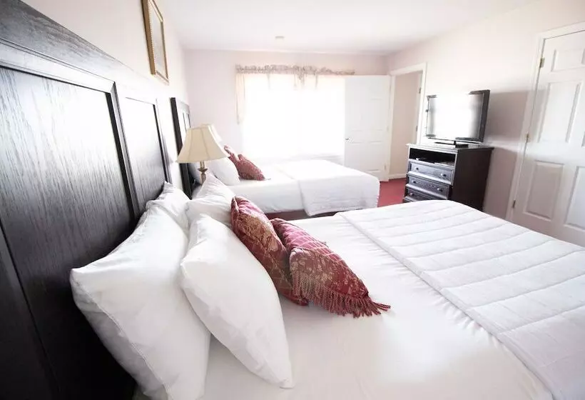 The Lucerne Inn